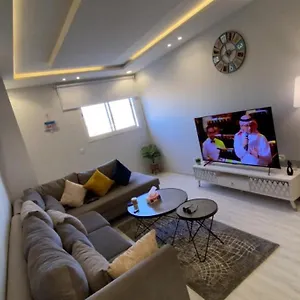 موقع مميز بدخول ذكي في حي حطين بالقرب من البولفارد شقة الرياض